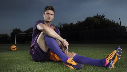 九游博彩-云端溜索体验：悬挂在天空的惊险快感