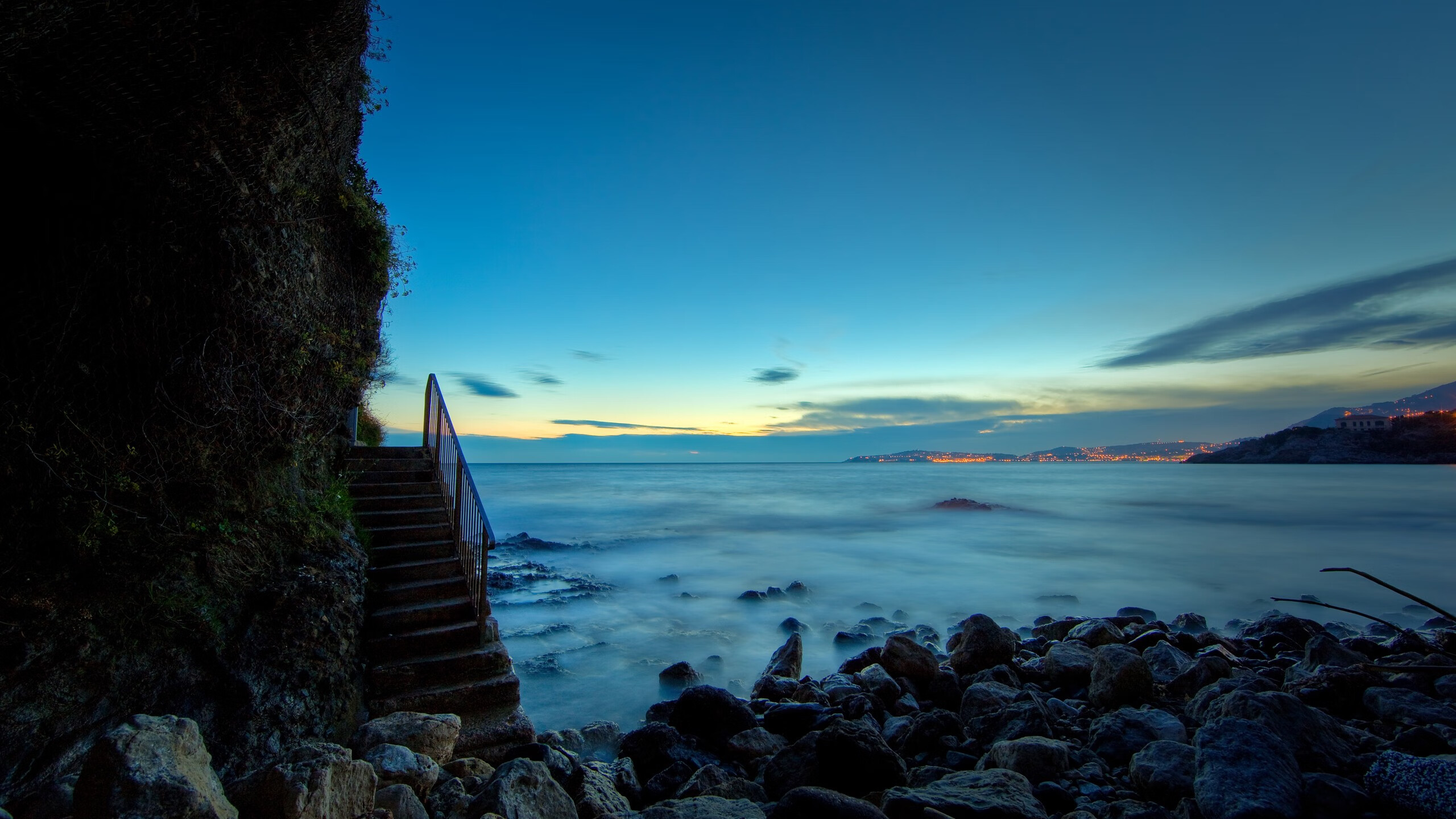 九游-霍勒迪连砍三双雄鹿防守效率提升,霍勒迪最佳防守